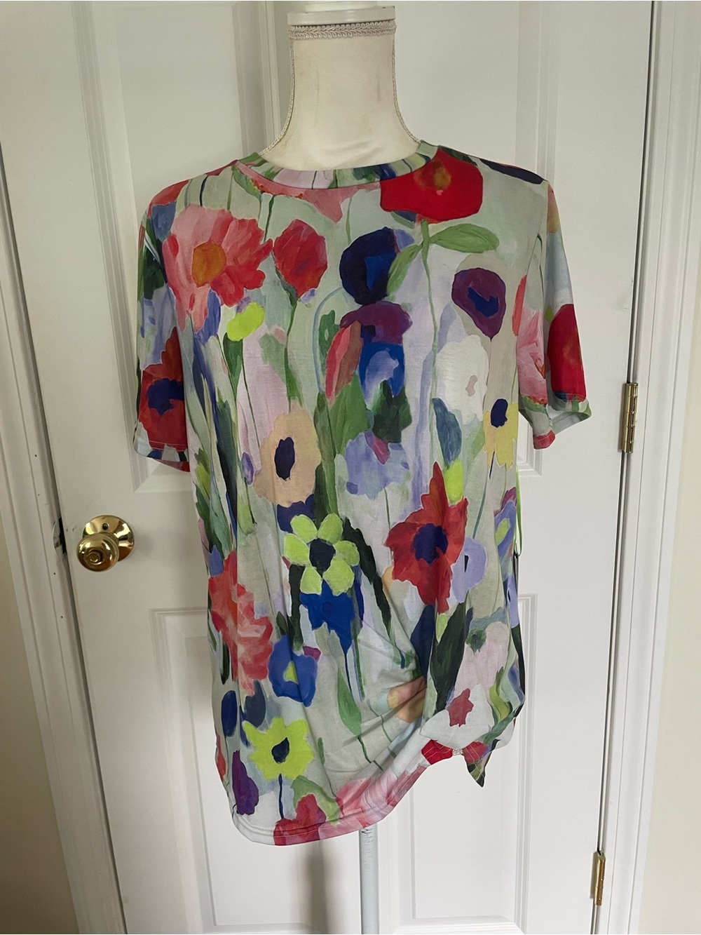 Bright Floral Watercolor Short Sleeve Tunic - Multicolor